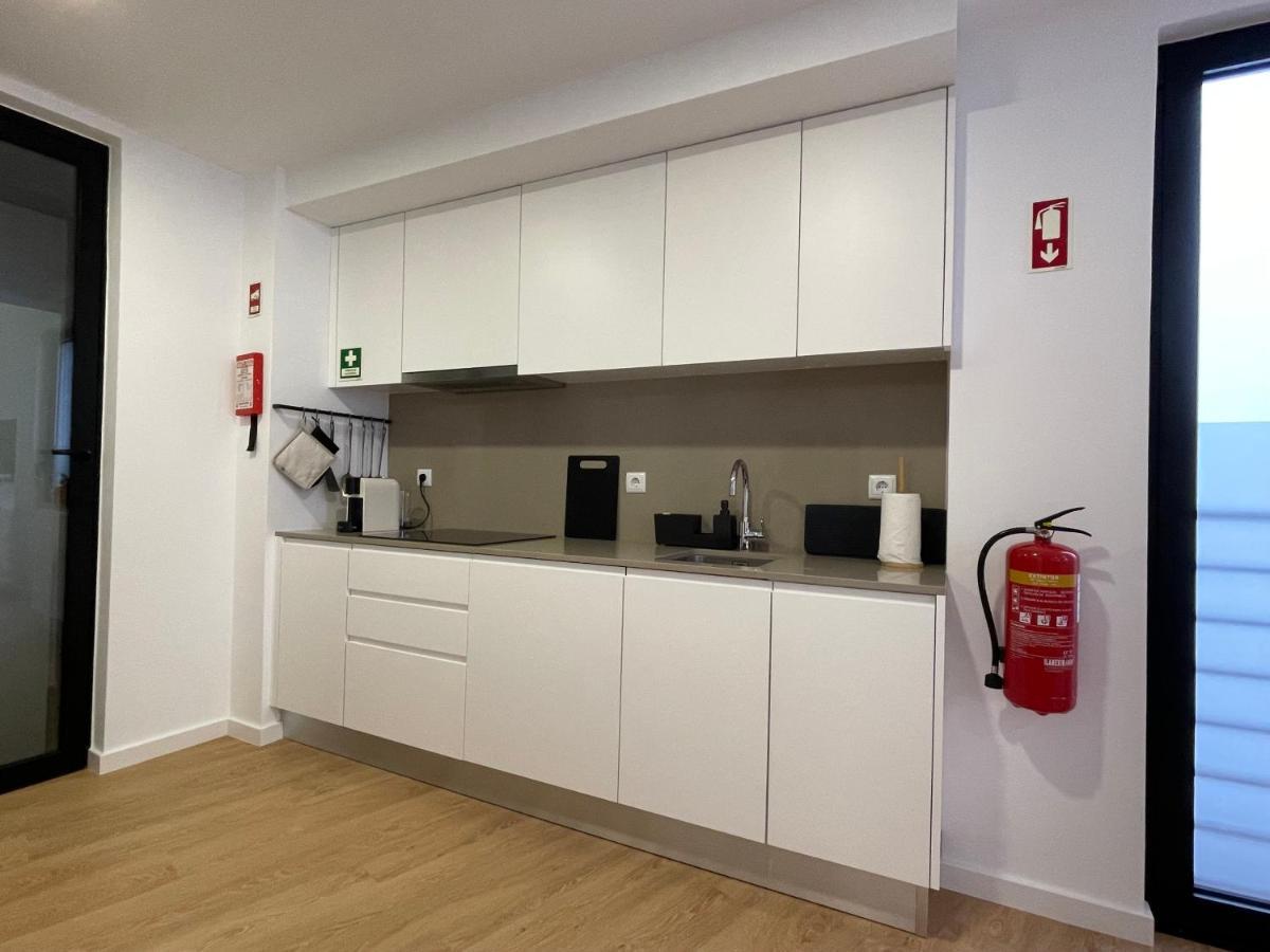 Living Pdl 2 Apartman Ponta Delgada Kültér fotó